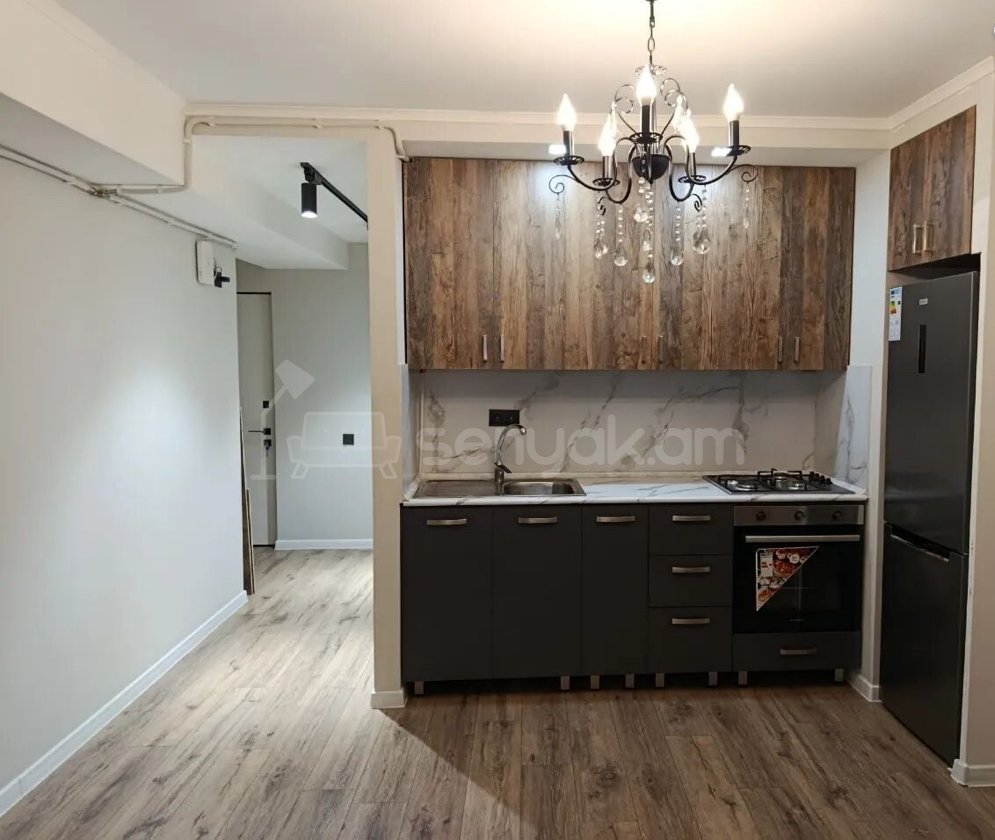 2 Սենյականոց Բնակարան, 36քմ, 9/14 հարկ, Դիզայներական Վերանորոգված