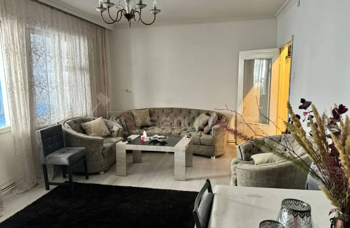 4 Սենյականոց Բնակարան, 114քմ, 8/9 հարկ, Կոսմետիկ Վերանորոգված