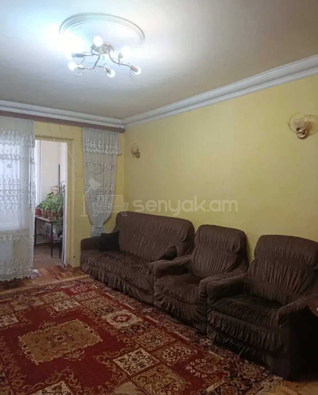 3 Սենյականոց Բնակարան, 82քմ, 5/9 հարկ, Նորմալ Վիճակում