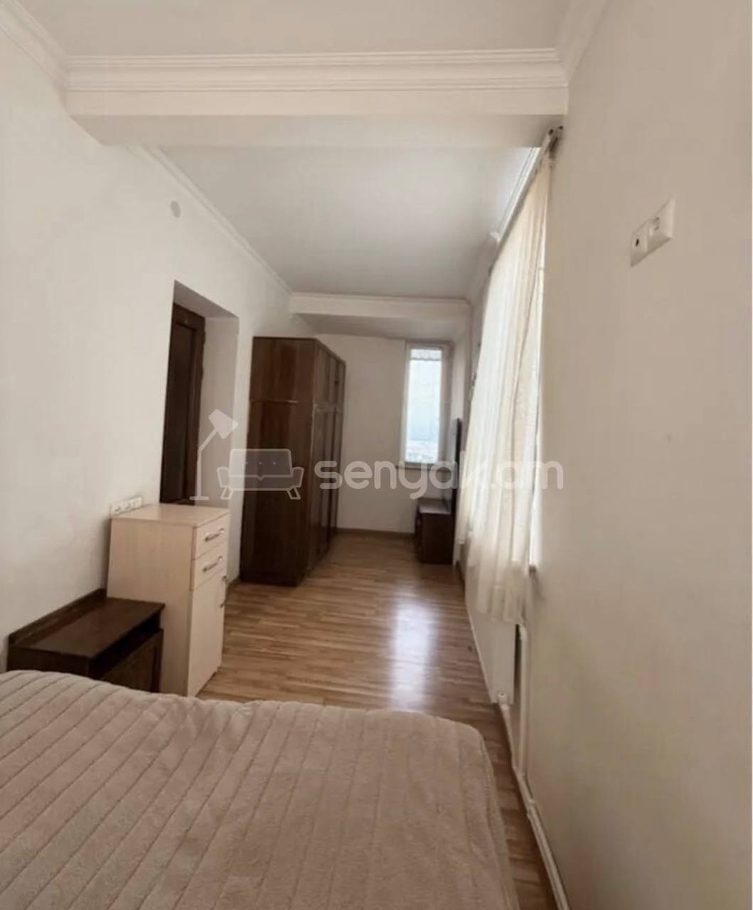 2 Սենյականոց Բնակարան Քարե Շենքում, 45քմ, 4/6 հարկ, Նորմալ Վիճակում