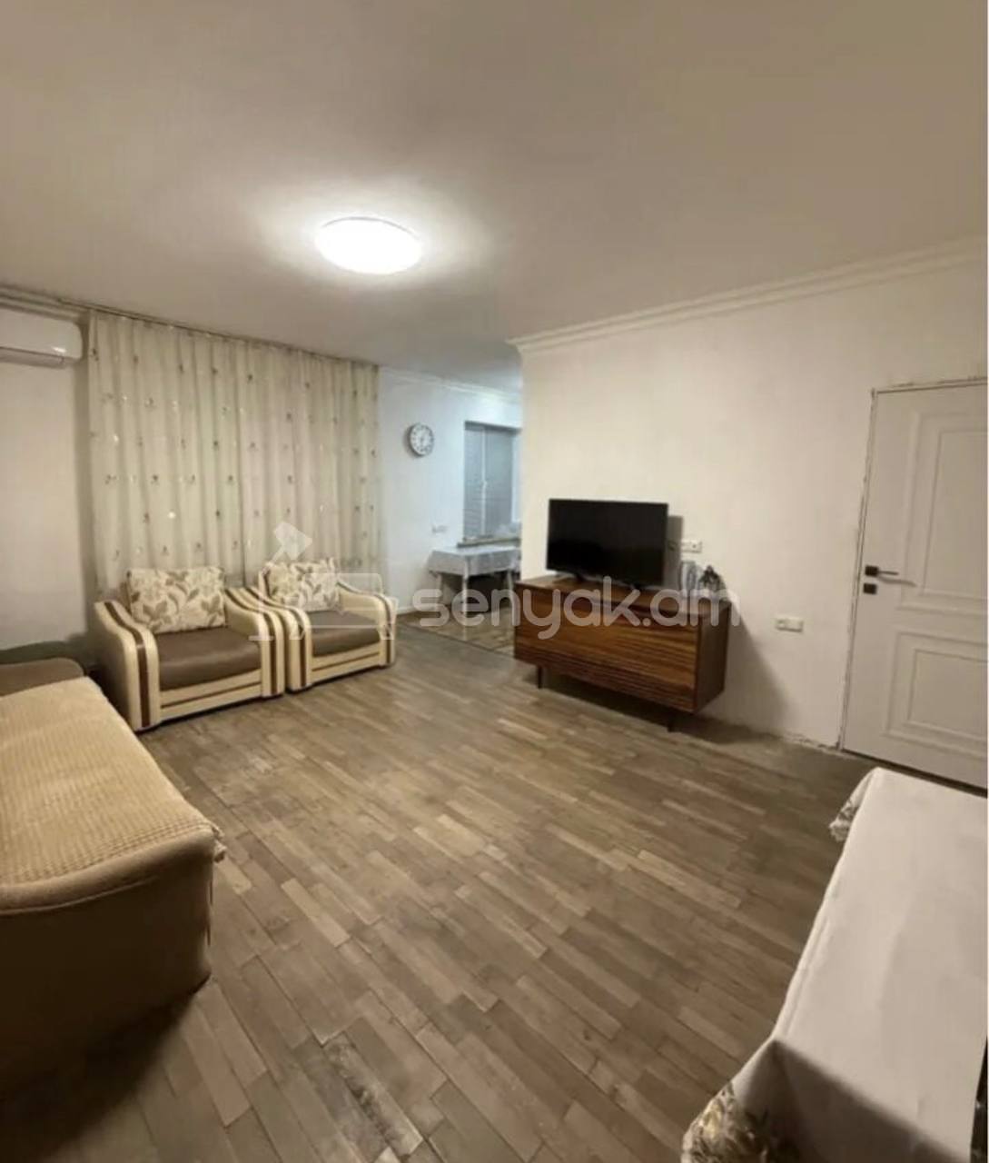 2 Սենյականոց Բնակարան Քարե Շենքում, 45քմ, 4/6 հարկ, Նորմալ Վիճակում