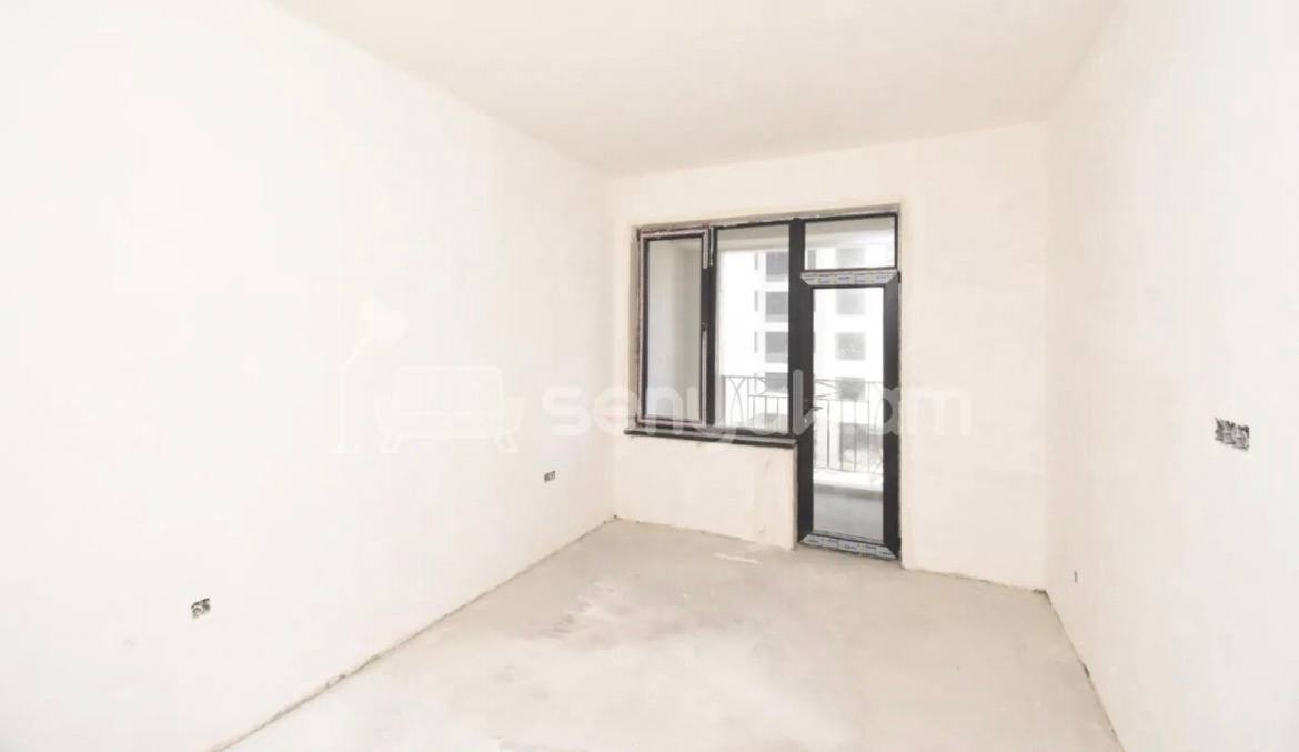 4 Սենյականոց Բնակարան, 116քմ, 3/14 հարկ, Զրոյական Վիճակում