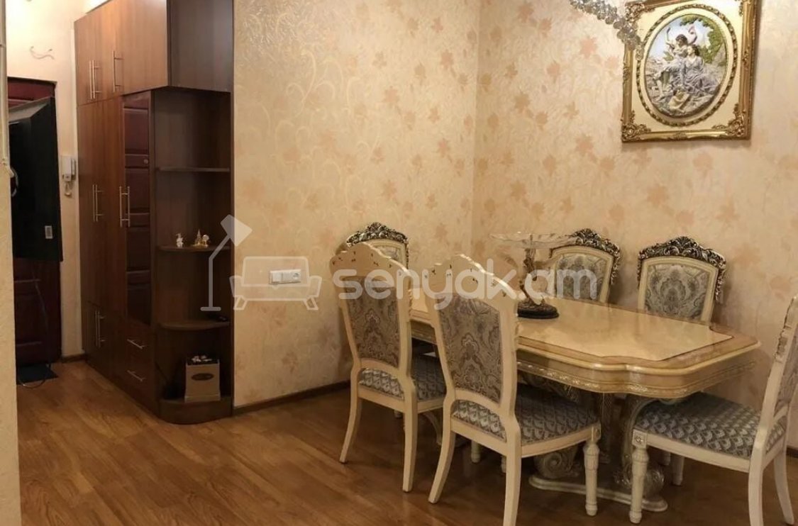 3 Սենյականոց Բնակարան, 92քմ, 6/14 հարկ, Կապիտալ Վերանորոգված