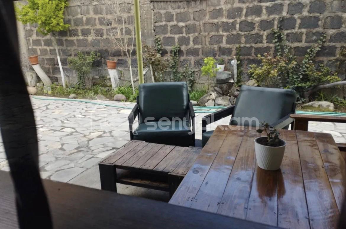 4 Սենյականոց Սեփական Տուն, 114քմ, Կապիտալ Վերանորոգված