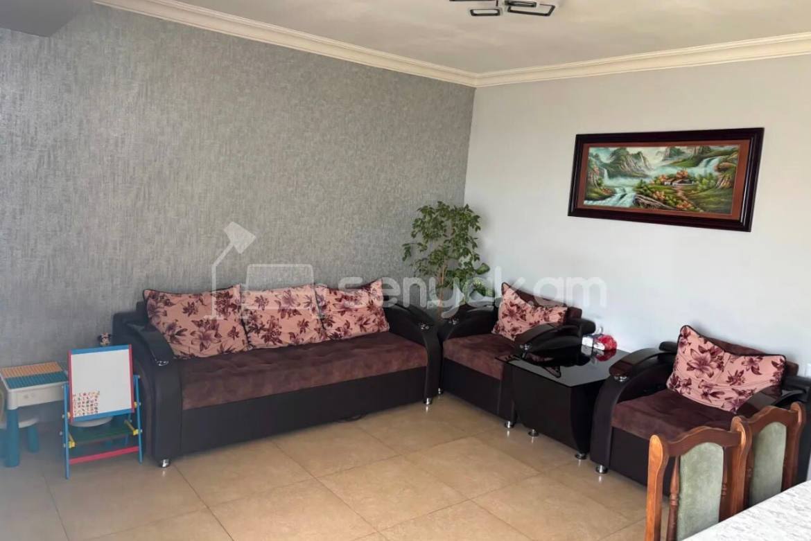 3 Սենյականոց Բնակարան, 75քմ, 13/14 հարկ, Կոսմետիկ Վերանորոգված