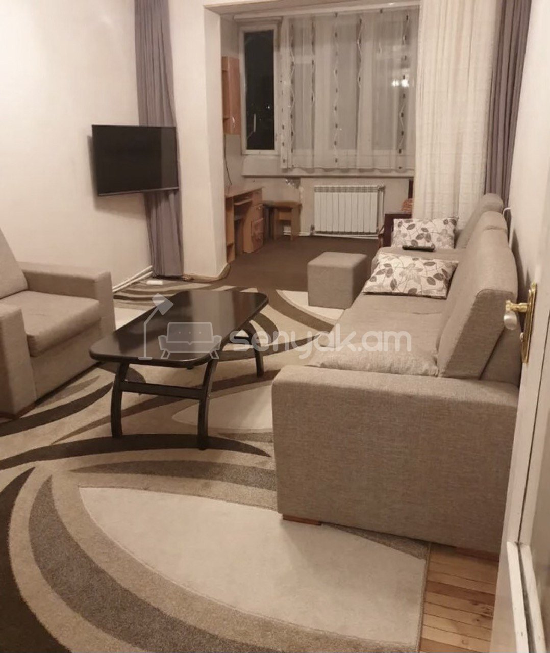 2 Սենյականոց Բնակարան Քարե Շենքում, 62քմ, 2/5 հարկ, Պետական Վիճակում