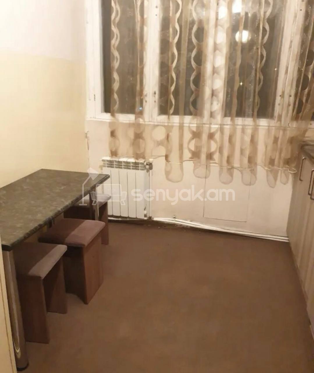 2 Սենյականոց Բնակարան Քարե Շենքում, 62քմ, 2/5 հարկ, Պետական Վիճակում