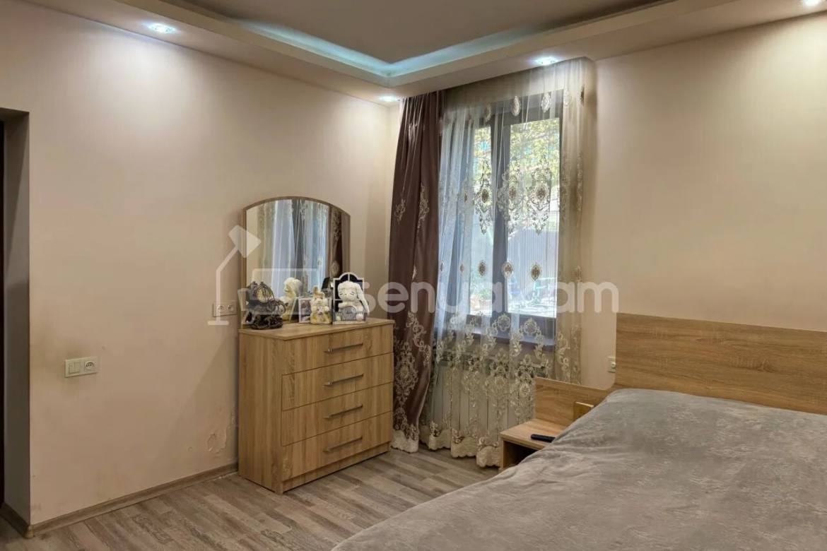 3 Սենյականոց Սեփական Տուն, 80քմ, Նորմալ Վիճակում