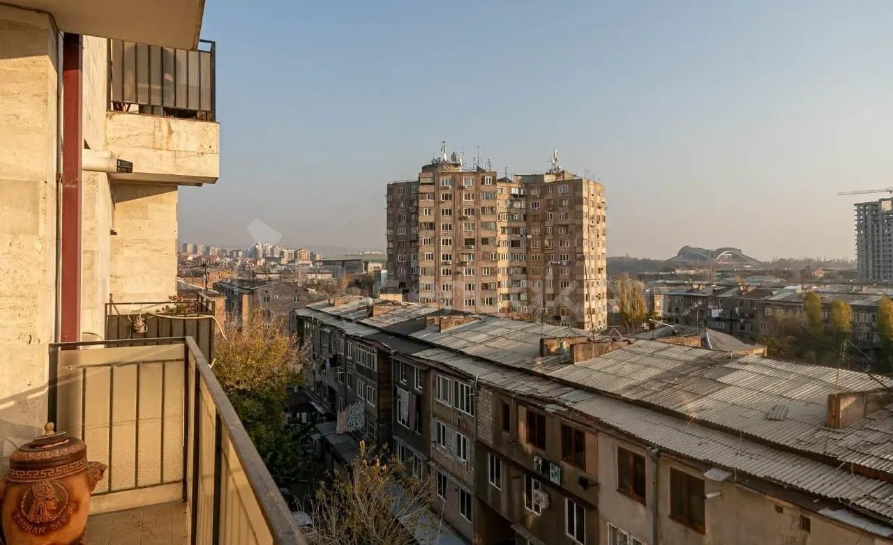 2 Սենյականոց Բնակարան Նորակառույցում, 80քմ, 5/13 հարկ, Կապիտալ Վերանորոգված