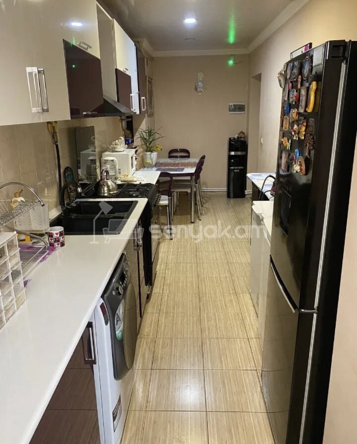 4 Սենյականոց Բնակարան, 120քմ, 2/9 հարկ, Կապիտալ Վերանորոգված