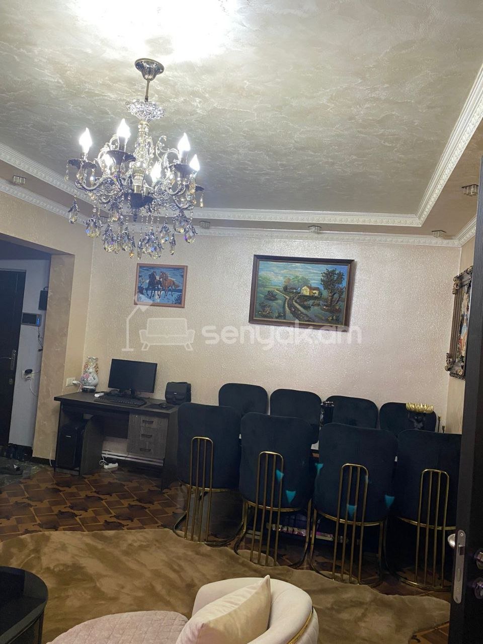 4 Սենյականոց Բնակարան, 120քմ, 2/9 հարկ, Կապիտալ Վերանորոգված