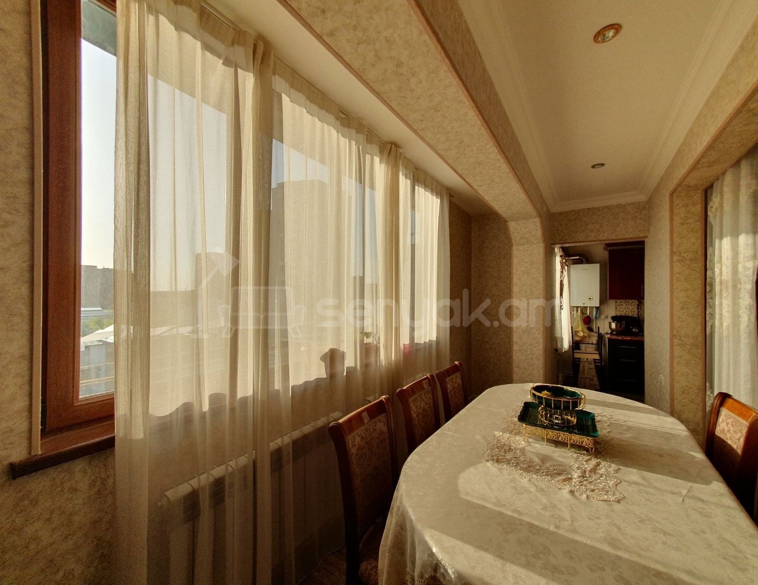 3 Սենյականոց Բնակարան, 74քմ, 3/9 հարկ, Դիզայներական Վերանորոգված