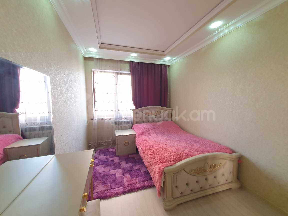 3 Սենյականոց Բնակարան, 74քմ, 3/9 հարկ, Դիզայներական Վերանորոգված