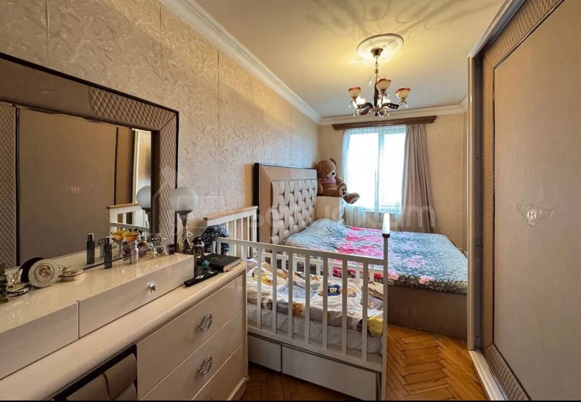 3 Սենյականոց Բնակարան, 64քմ, 4/4 հարկ, Կապիտալ Վերանորոգված