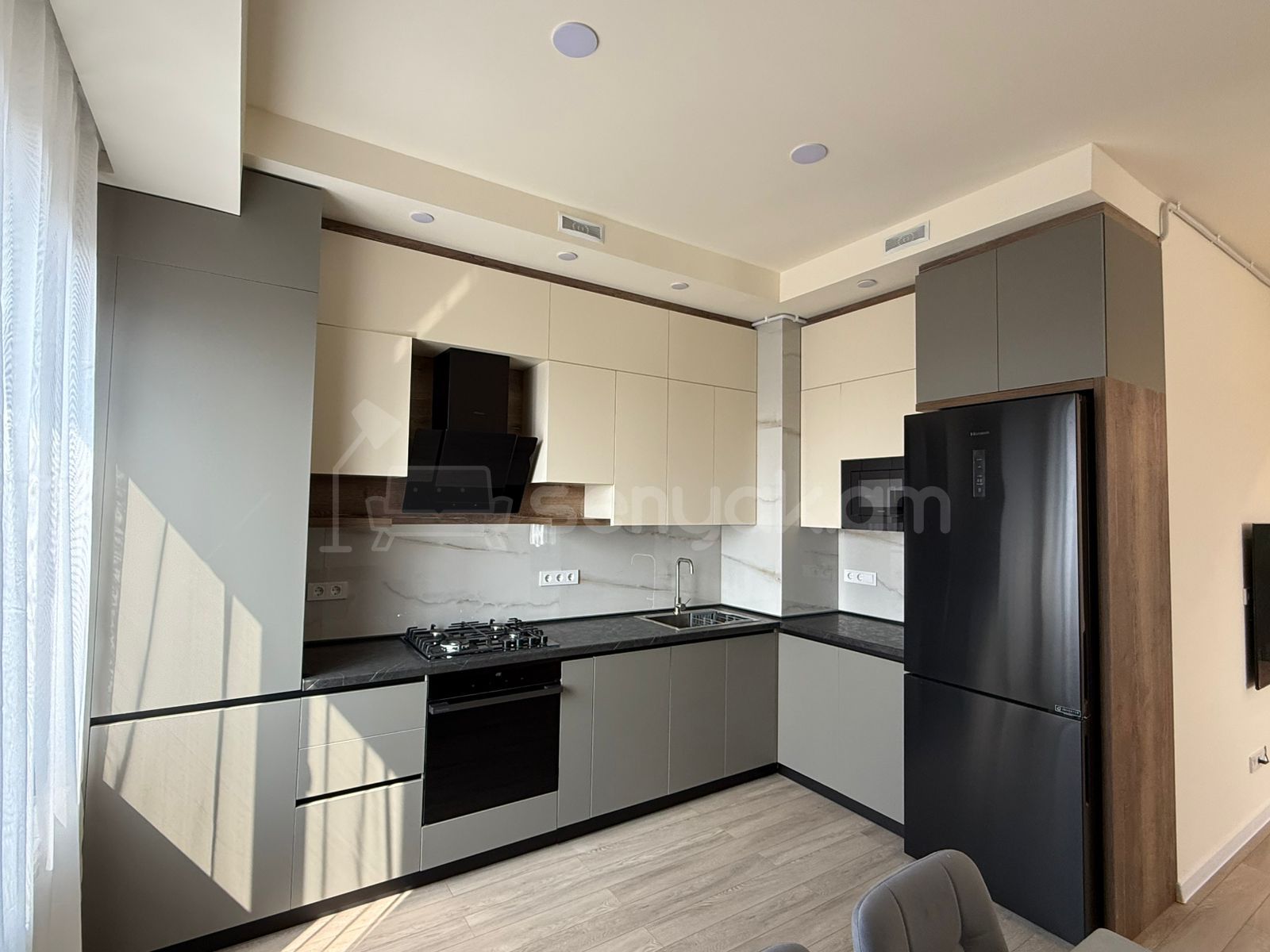 3 Սենյականոց Բնակարան Նորակառույցում, 75քմ, 7/10 հարկ, Դիզայներական Վերանորոգված, Կահավորված, Արևկող