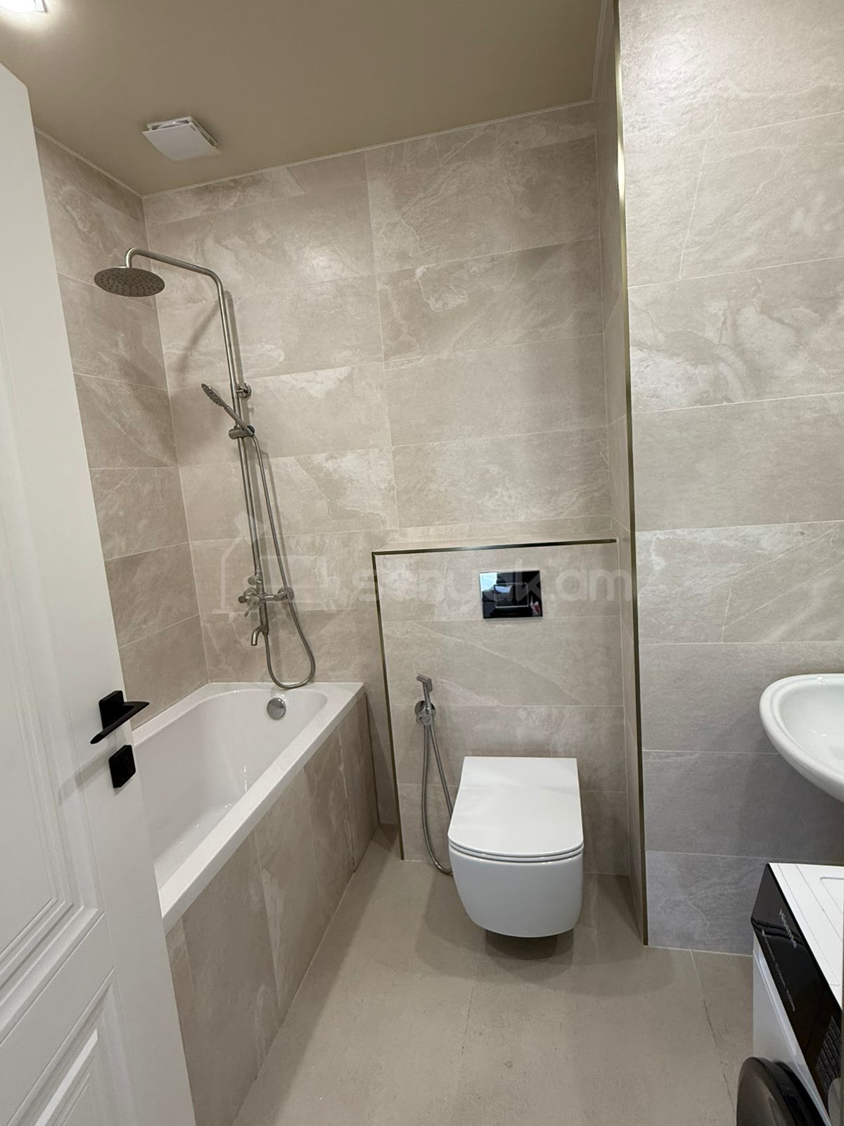 3 Սենյականոց Բնակարան Նորակառույցում, 75քմ, 7/10 հարկ, Դիզայներական Վերանորոգված, Կահավորված, Արևկող