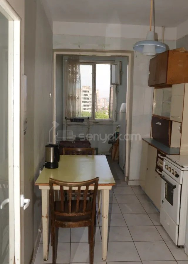 1 Սենյականոց Բնակարան, 54քմ, 8/9 հարկ, Զրոյական Վիճակում