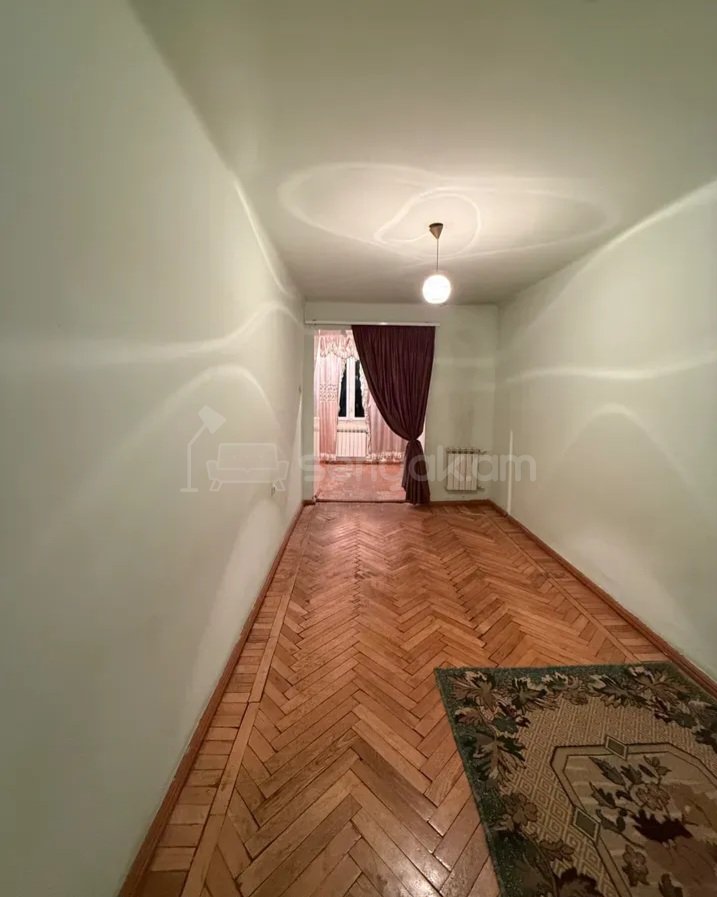 2 Սենյականոց Բնակարան Քարե Շենքում, 54քմ, 5/5 հարկ, Պետական Վիճակում