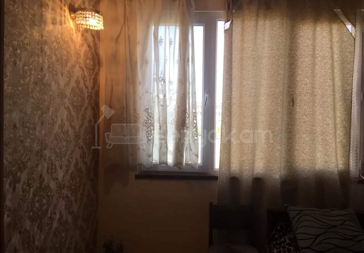 1 Սենյականոց Բնակարան Քարե Շենքում, 36քմ, 3/6 հարկ, Կոսմետիկ Վերանորոգված