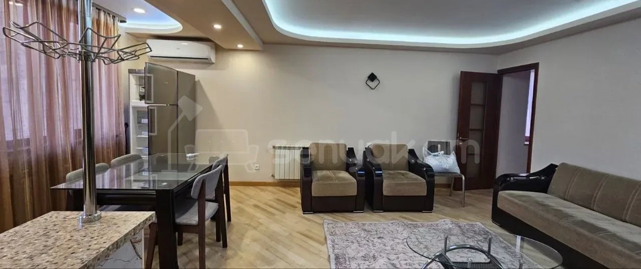 2 Սենյականոց Բնակարան Քարե Շենքում, 47քմ, 5/7 հարկ, Դիզայներական Վերանորոգված