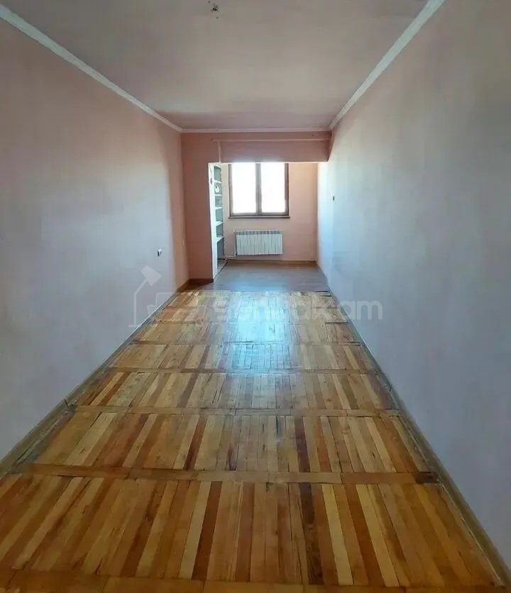 2 Սենյականոց Բնակարան, 80քմ, 11/13 հարկ, Նորմալ Վիճակում