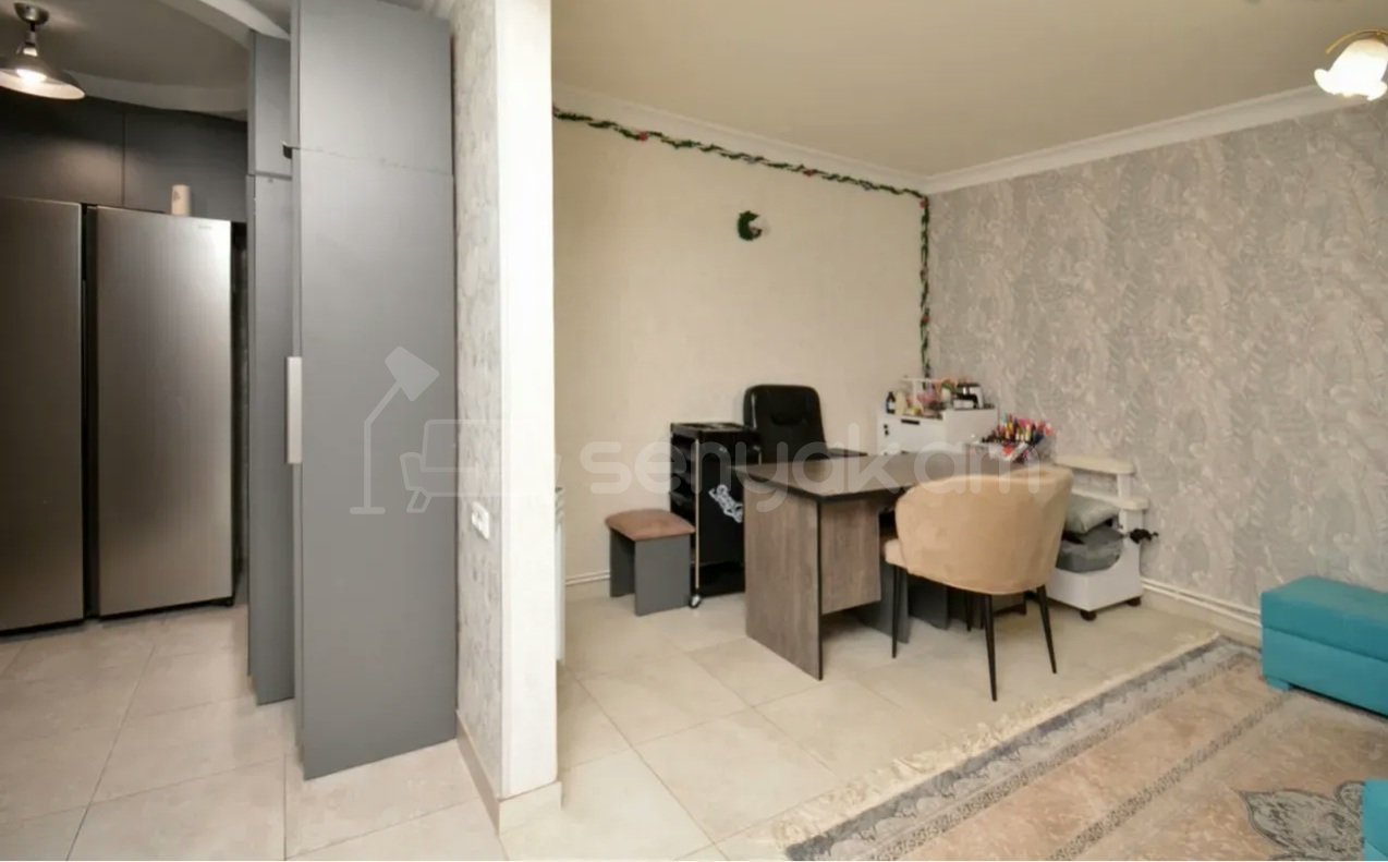 2 Սենյականոց Բնակարան Քարե Շենքում, 52քմ, 2/4 հարկ, Կապիտալ Վերանորոգված