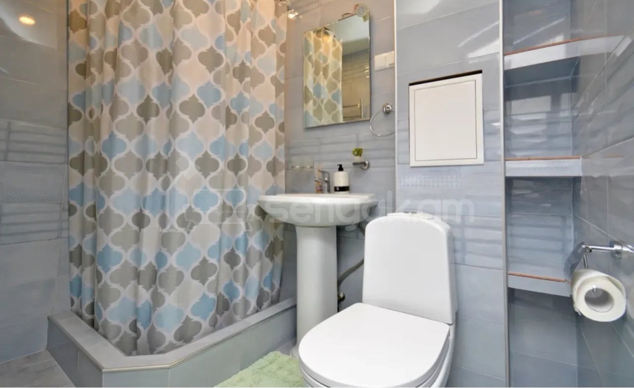 2 Սենյականոց Բնակարան Քարե Շենքում, 52քմ, 2/4 հարկ, Կապիտալ Վերանորոգված