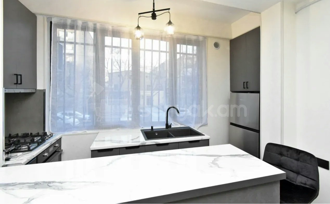 3 Սենյականոց Բնակարան, 63քմ, 2/9 հարկ, Կապիտալ Վերանորոգված