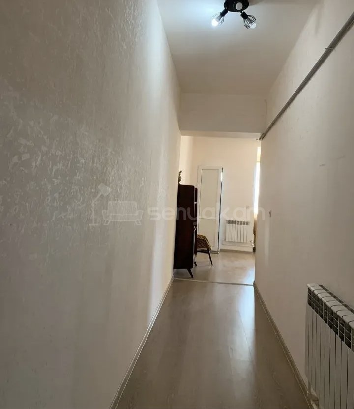 3 Սենյականոց Բնակարան, 72քմ, 4/9 հարկ, Նորմալ Վիճակում, Կահավորված