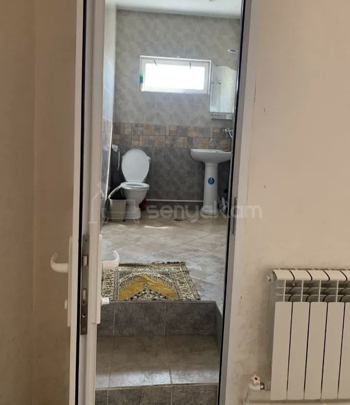 3 Սենյականոց Բնակարան, 72քմ, 4/9 հարկ, Նորմալ Վիճակում, Կահավորված