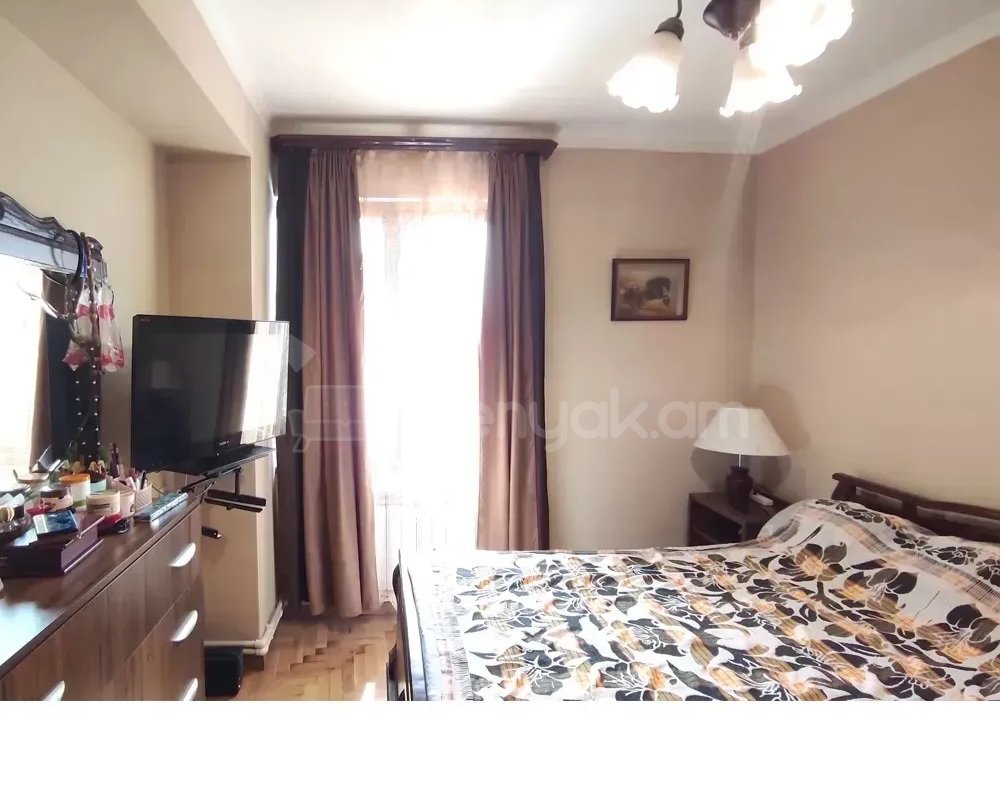 3 Սենյականոց Բնակարան, 70քմ, 4/9 հարկ, Դիզայներական Վերանորոգված