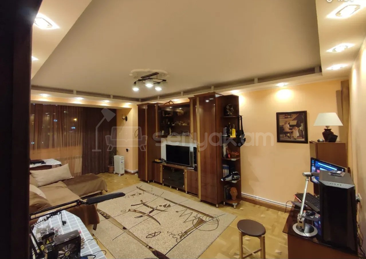 3 Սենյականոց Բնակարան, 70քմ, 4/9 հարկ, Դիզայներական Վերանորոգված