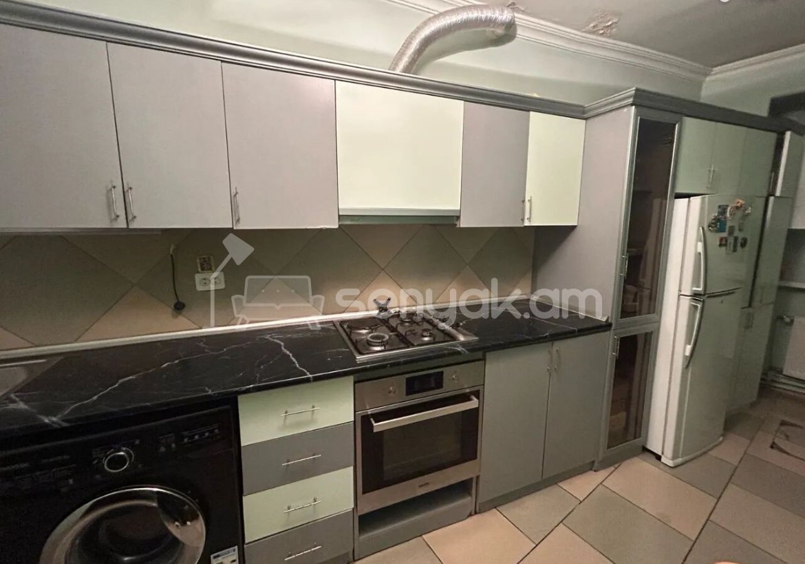 4 Սենյականոց Բնակարան, 89քմ, 1/9 հարկ, Կապիտալ Վերանորոգված