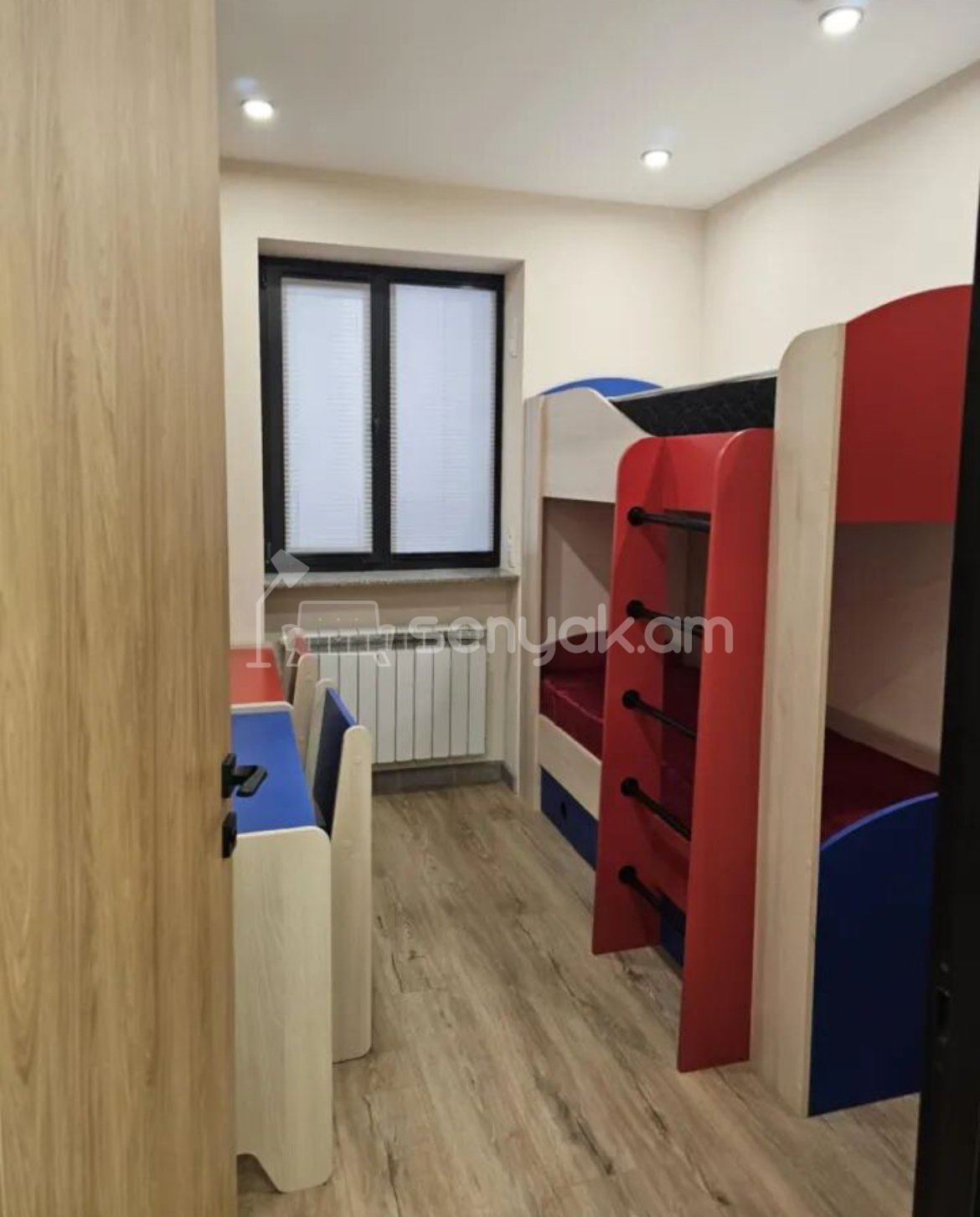 3 Սենյականոց Բնակարան, 70քմ, 1/9 հարկ, Կապիտալ Վերանորոգված