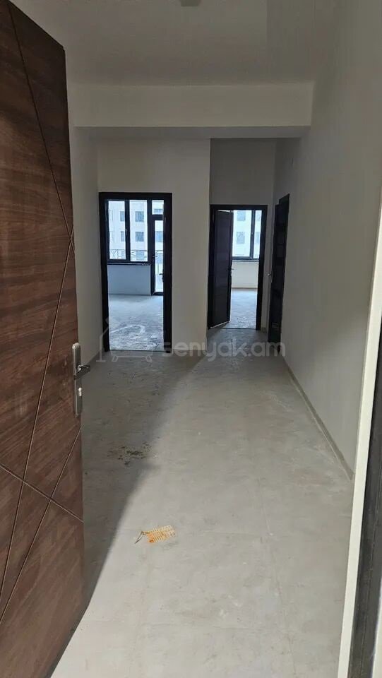 2 Սենյականոց Բնակարան Նորակառույցում, 81քմ, 6/13 հարկ, Կապիտալ Վերանորոգված