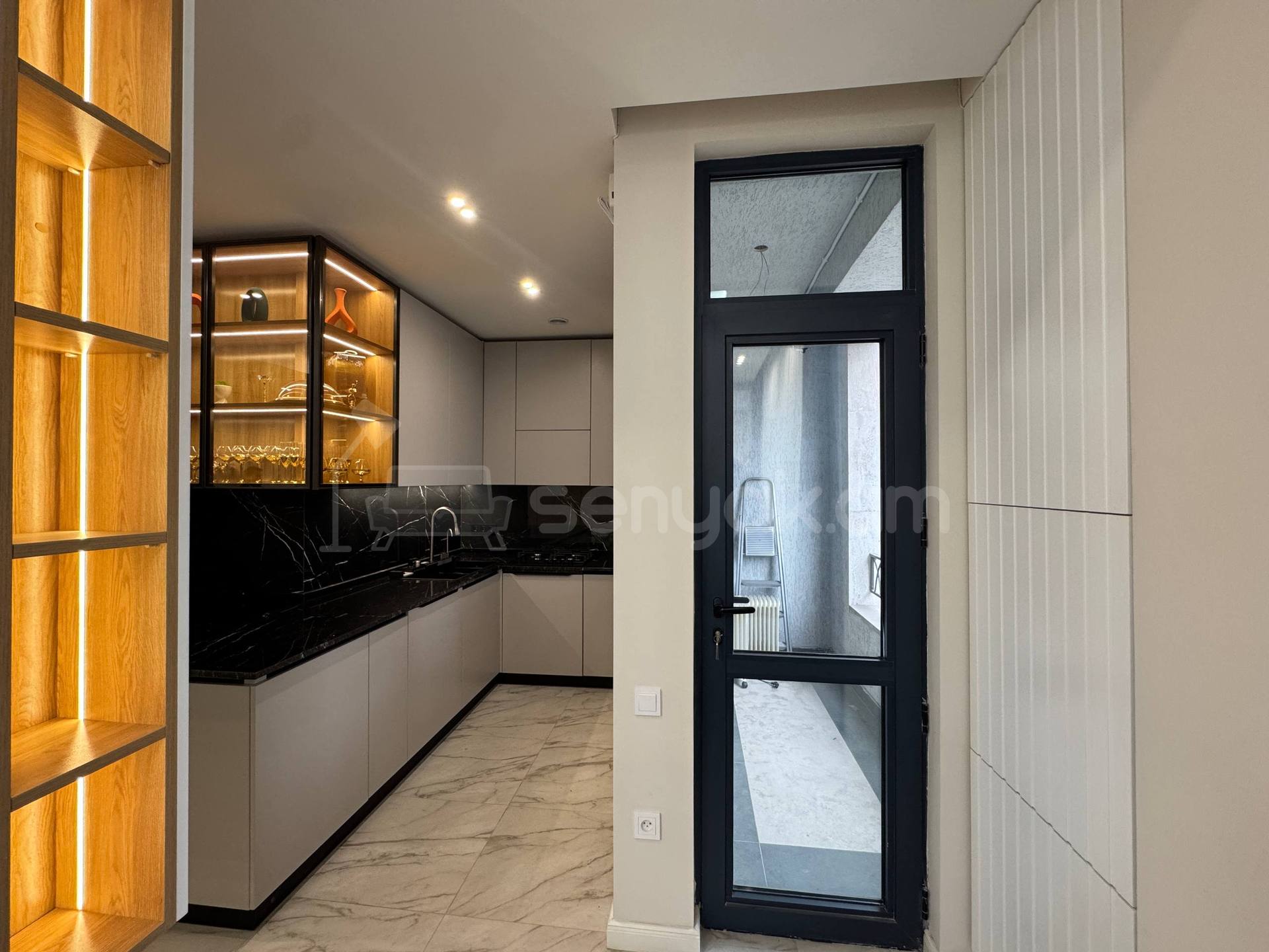 3 Սենյականոց Բնակարան Նորակառույցում, 90քմ, 6/7 հարկ, Դիզայներական Վերանորոգված, Կահավորված, Արևկող