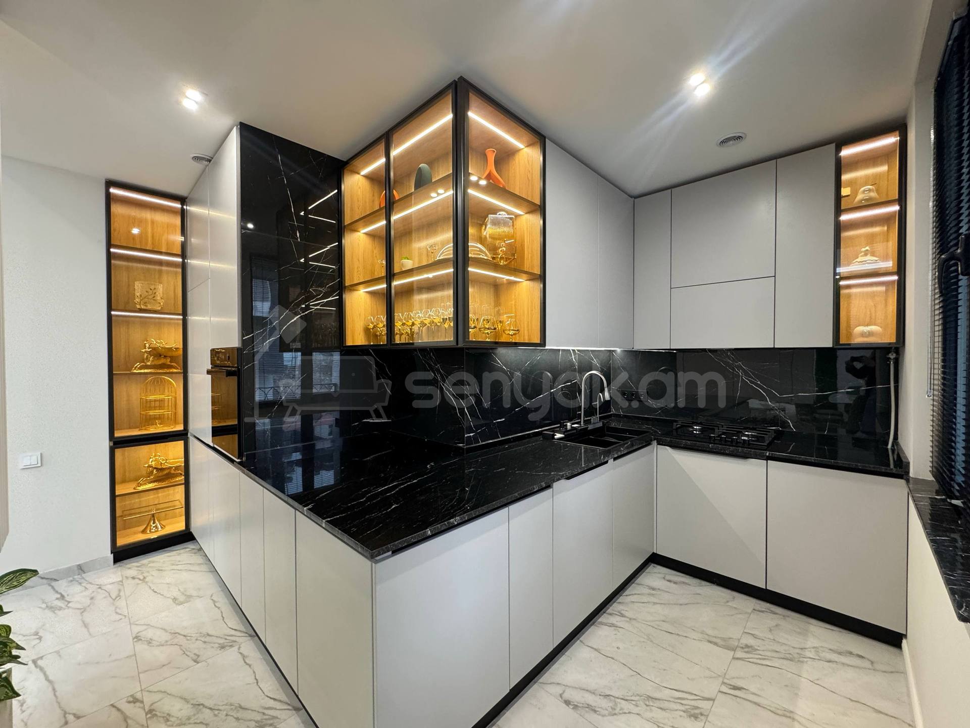 3 Սենյականոց Բնակարան Նորակառույցում, 90քմ, 6/7 հարկ, Դիզայներական Վերանորոգված, Կահավորված, Արևկող