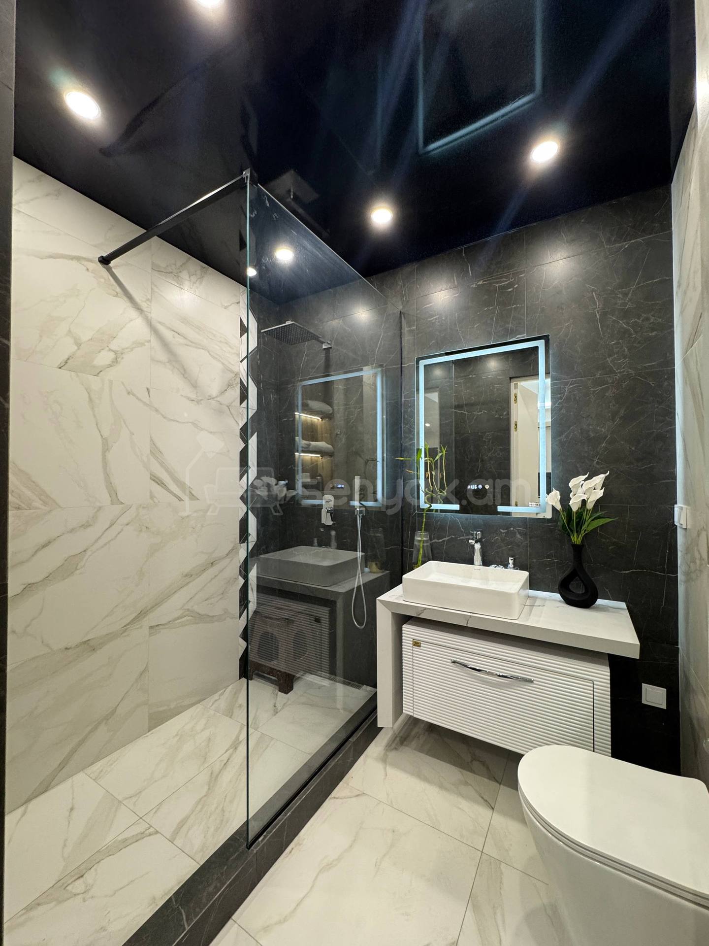 3 Սենյականոց Բնակարան Նորակառույցում, 90քմ, 6/7 հարկ, Դիզայներական Վերանորոգված, Կահավորված, Արևկող