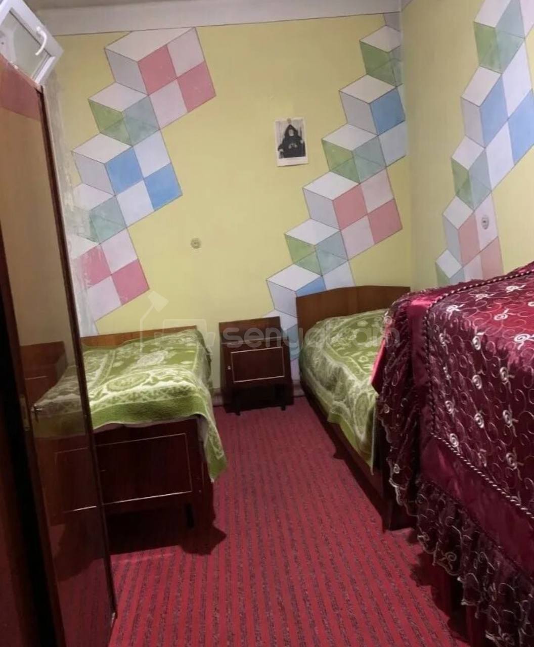 3 Սենյականոց Բնակարան Քարե Շենքում, 78քմ, 4/4 հարկ, Նորմալ Վիճակում, Կահավորված