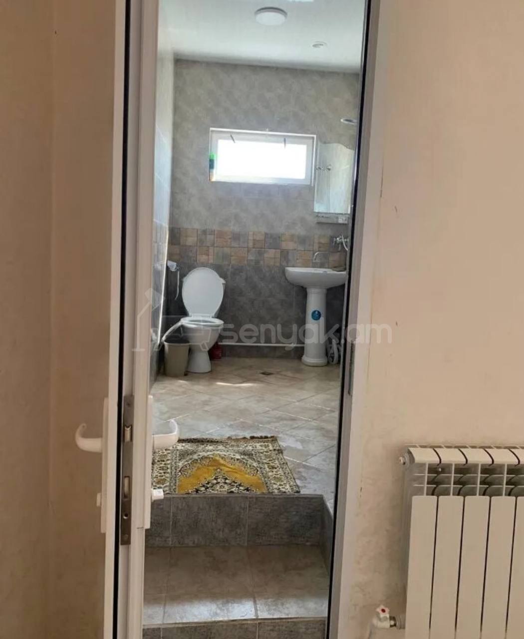 3 Սենյականոց Բնակարան Քարե Շենքում, 78քմ, 4/4 հարկ, Կոսմետիկ Վերանորոգված, Կահավորված