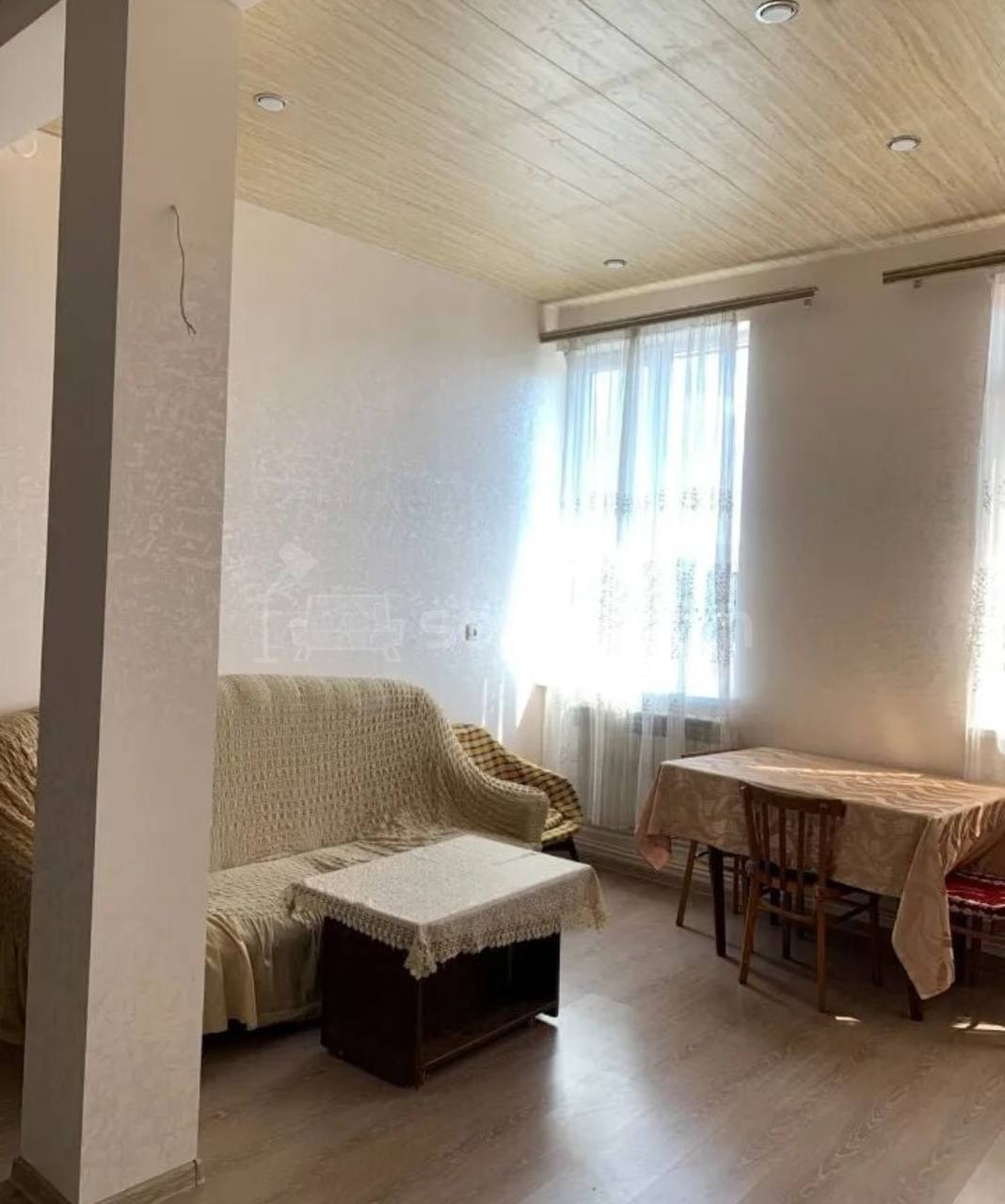 3 Սենյականոց Բնակարան Քարե Շենքում, 78քմ, 4/4 հարկ, Կոսմետիկ Վերանորոգված, Կահավորված