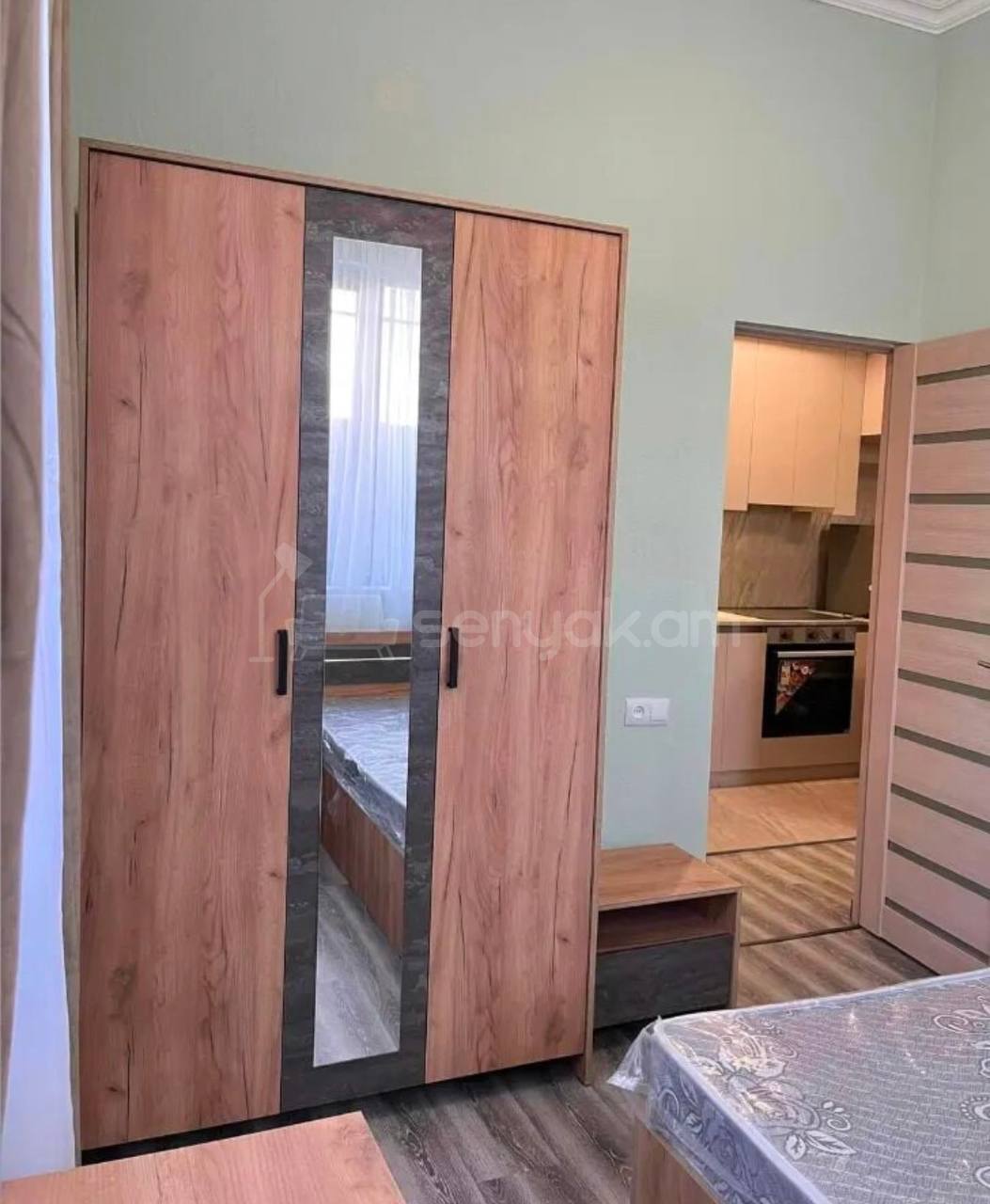 2 Սենյականոց Բնակարան, 40քմ, 1/4 հարկ, Կապիտալ Վերանորոգված, Կահավորված