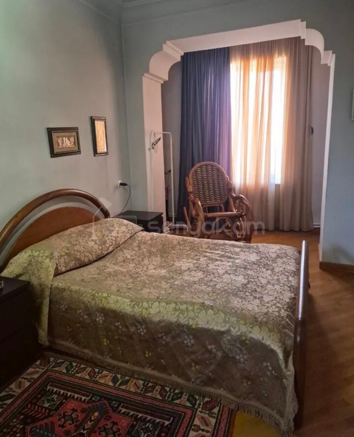 4 Սենյականոց Բնակարան Քարե Շենքում, 189քմ, 2/3 հարկ, Կապիտալ Վերանորոգված