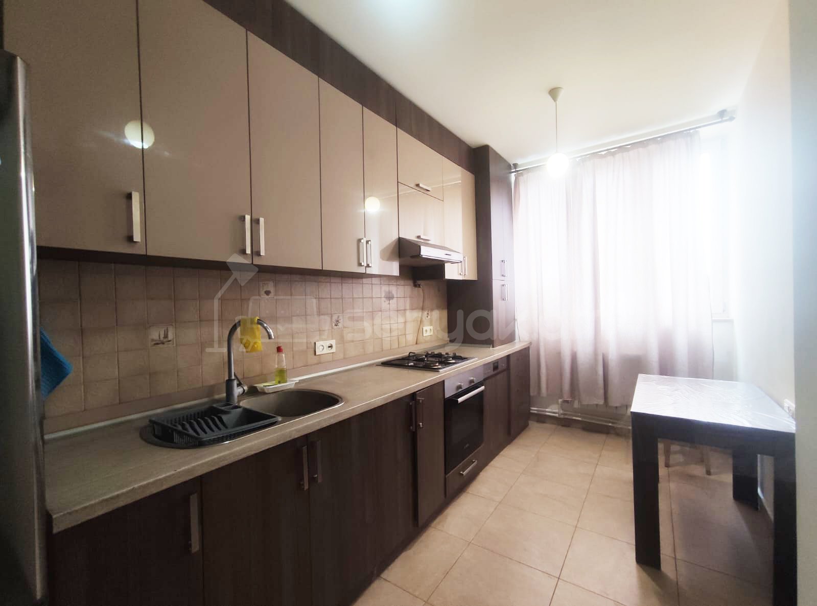 3 Սենյականոց Բնակարան, 63քմ, 6/9 հարկ, Կապիտալ Վերանորոգված