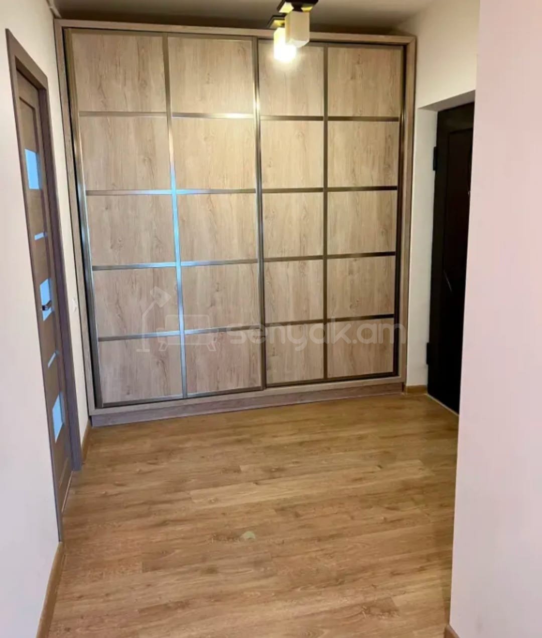 2 Սենյականոց Բնակարան Նորակառույցում, 64քմ, 4/12 հարկ, Կապիտալ Վերանորոգված