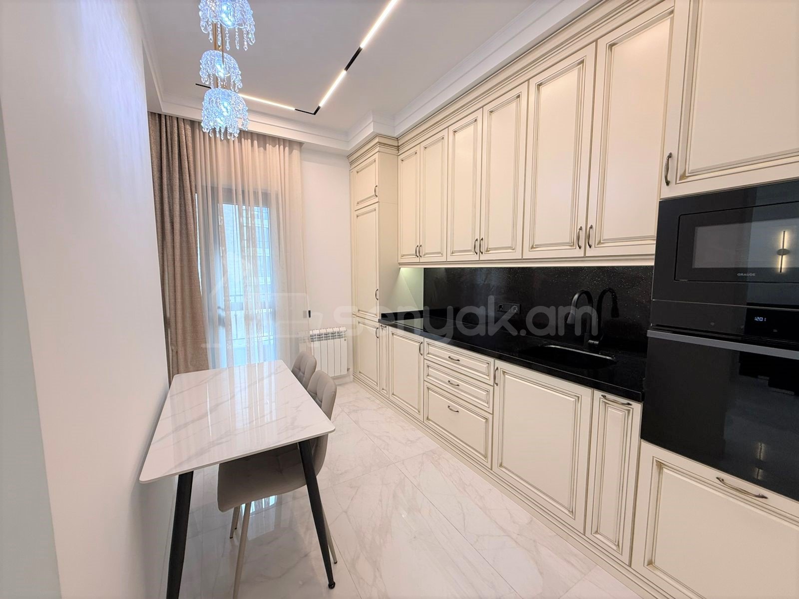 2 Սենյականոց Բնակարան Նորակառույցում, 68քմ, 15/20 հարկ, Դիզայներական Վերանորոգված, Կահավորված, Արևկող