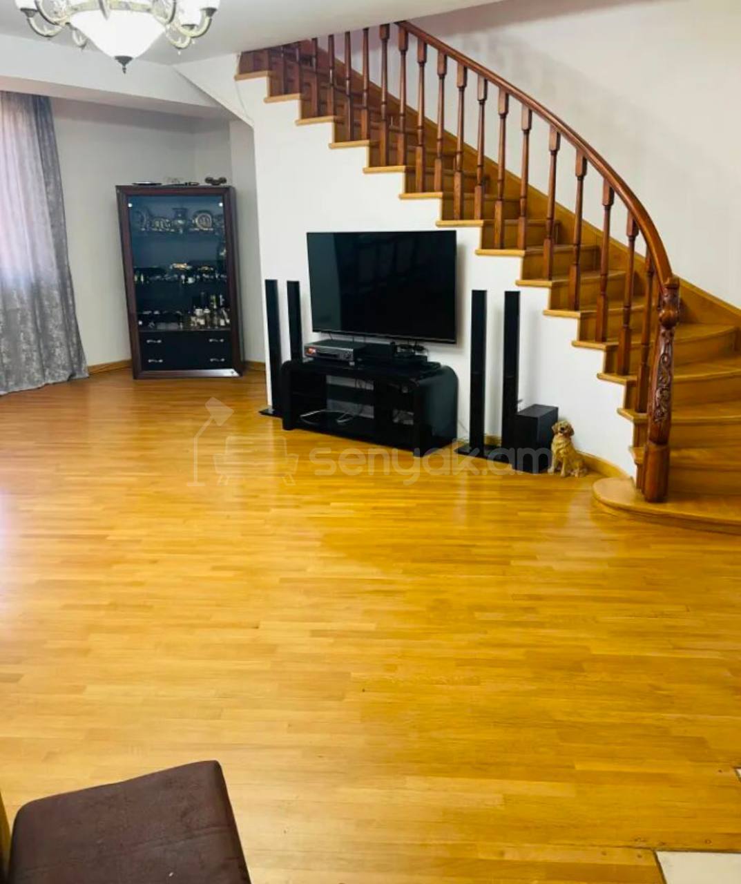 6 Սենյականոց Բնակարան, 179քմ, 8/9 հարկ, Կապիտալ Վերանորոգված