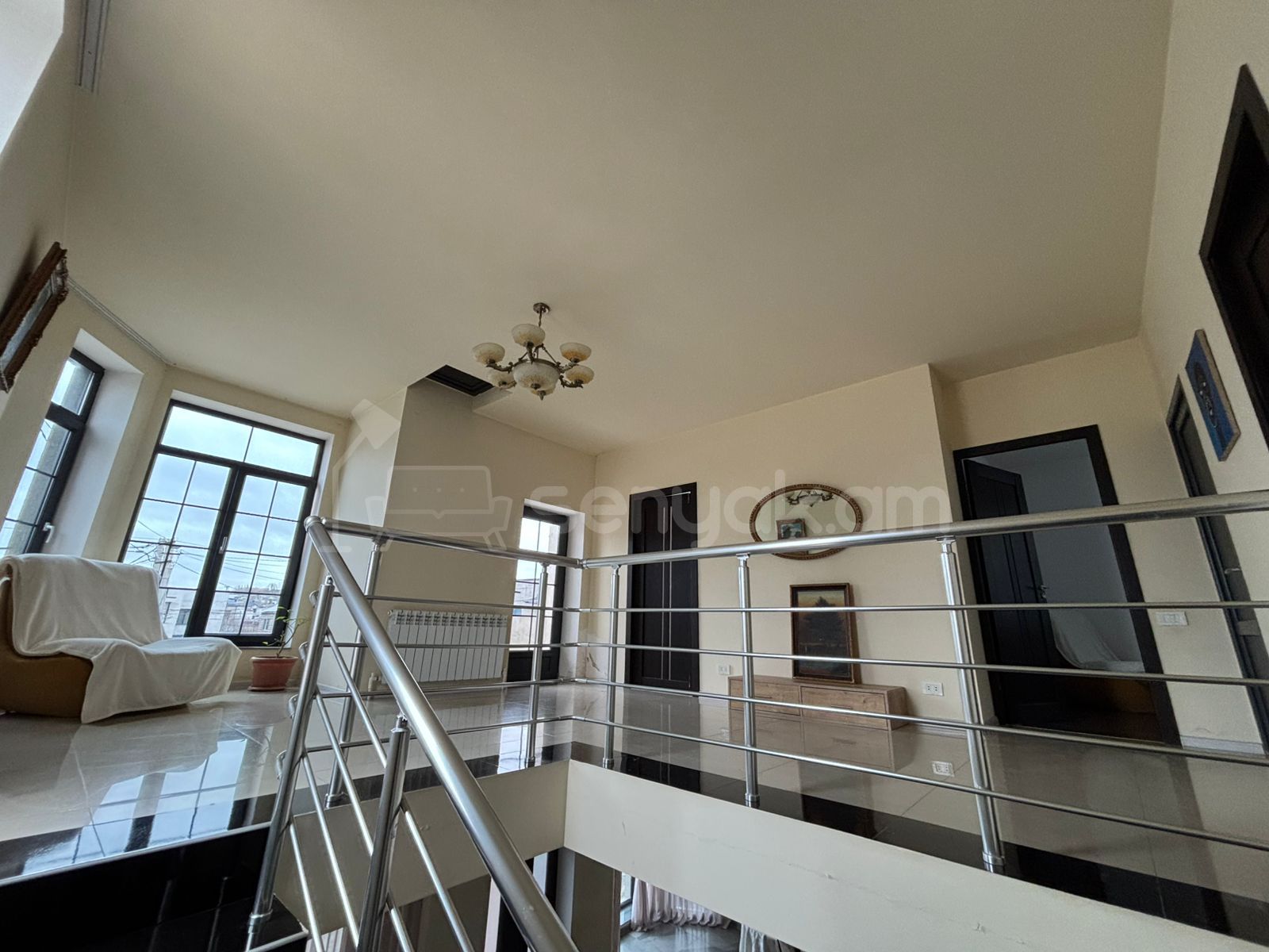 5 Սենյականոց Սեփական Տուն, 177քմ, Կապիտալ Վերանորոգված