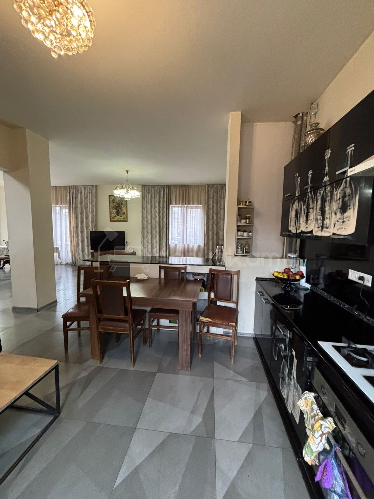 5 Սենյականոց Սեփական Տուն, 177քմ, Կապիտալ Վերանորոգված