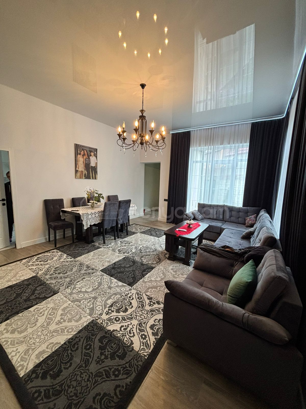 4 Սենյականոց Սեփական Տուն, 122քմ, Կապիտալ Վերանորոգված